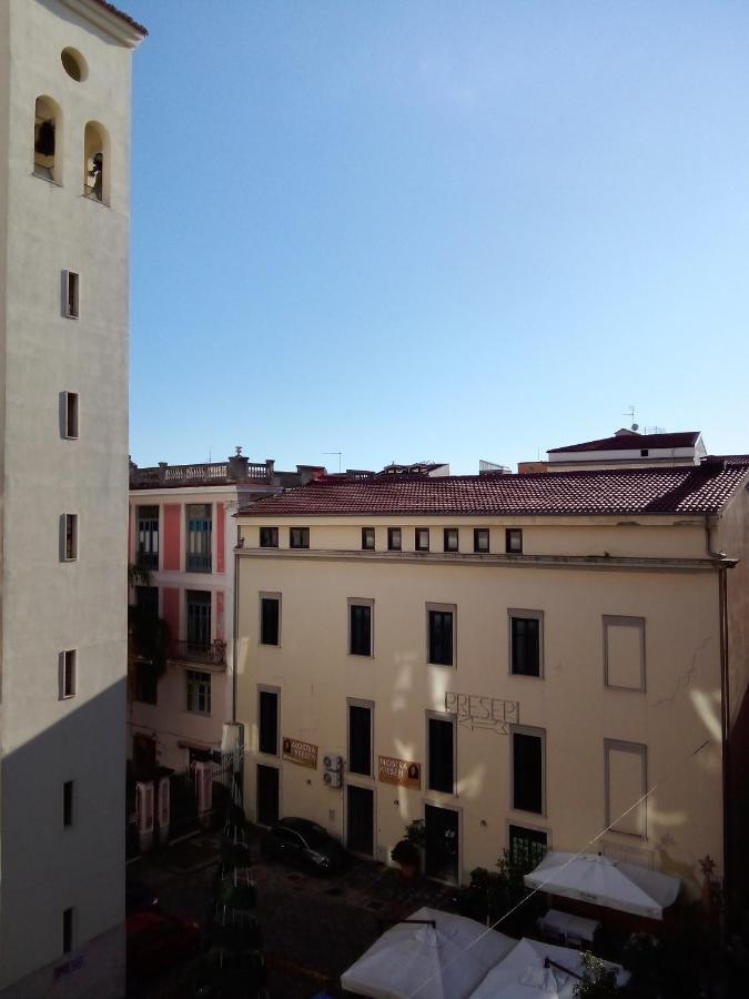 Al Crocifisso...Da Nonna Pia Appartement Salerno Buitenkant foto