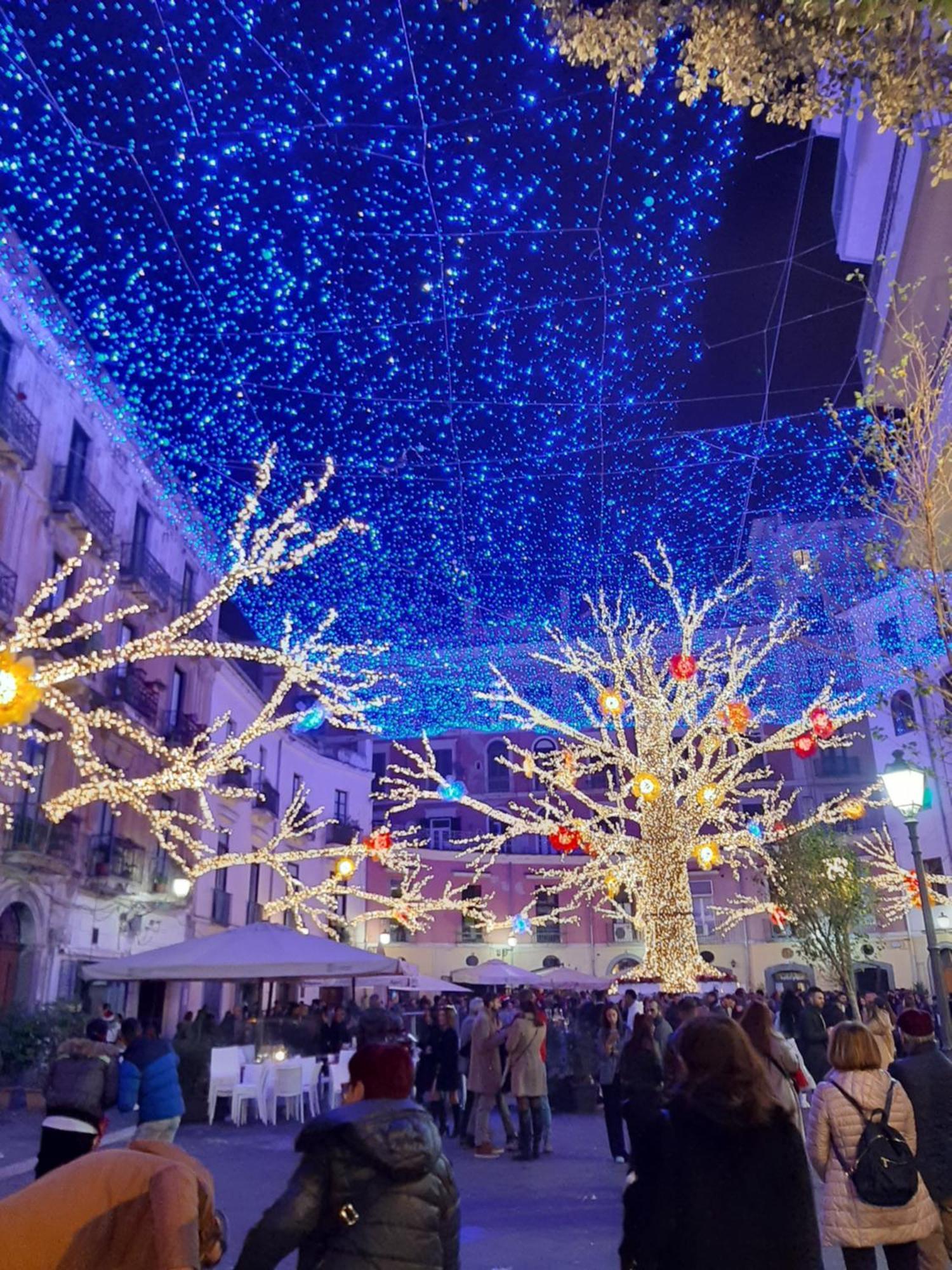Al Crocifisso...Da Nonna Pia Appartement Salerno Buitenkant foto