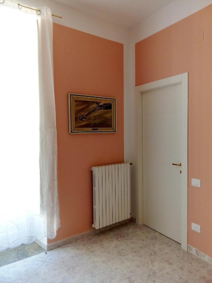 Al Crocifisso...Da Nonna Pia Appartement Salerno Buitenkant foto