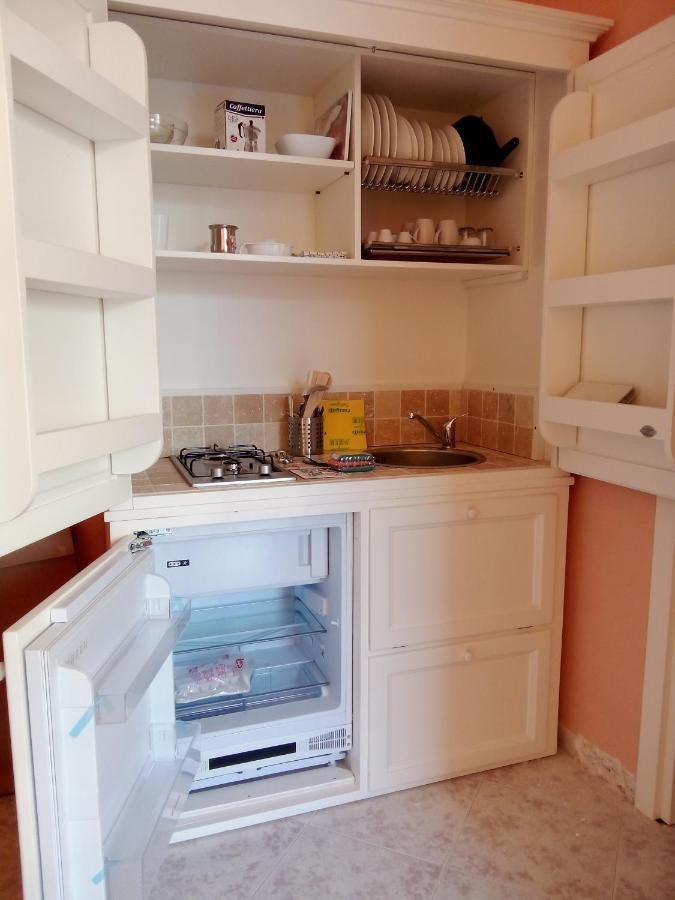 Al Crocifisso...Da Nonna Pia Appartement Salerno Buitenkant foto
